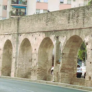 Puerta Carmona Sevilla